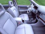 Chevrolet Impala LS 2000 года